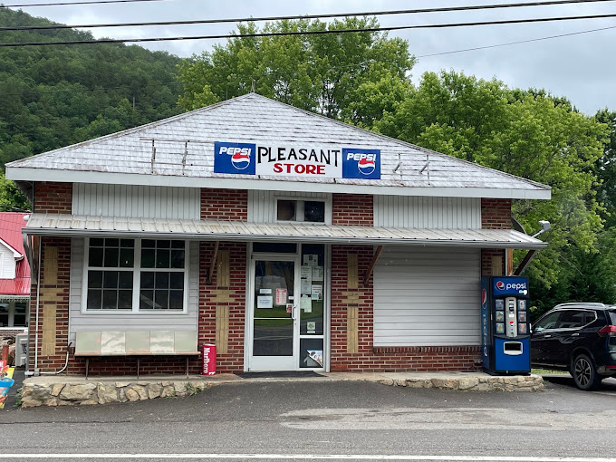 Pleasant’s Store